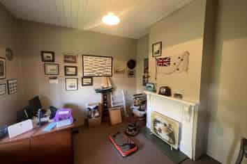 1106 State Highway 1 , Manakau