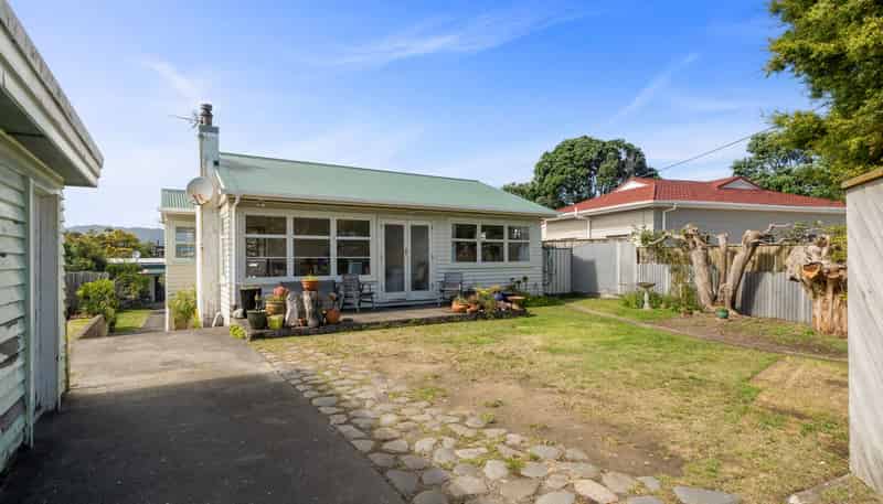 152 Manly Street, Paraparaumu Beach