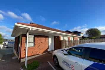 12 Penruddocke Road, Half Moon Bay