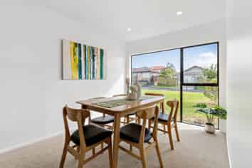 12 Penruddocke Road, Half Moon Bay