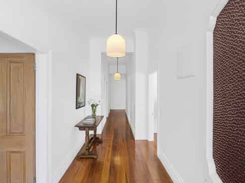 16 Bracken Street, New Plymouth