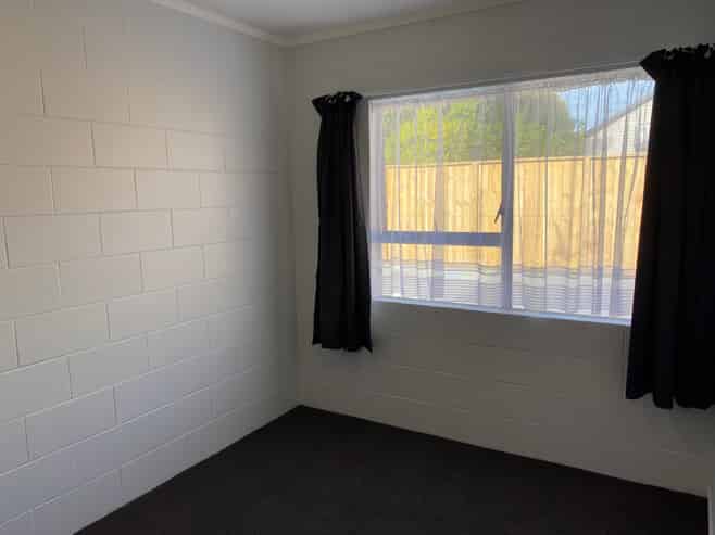 1/85 Clyde Street, Hamilton East