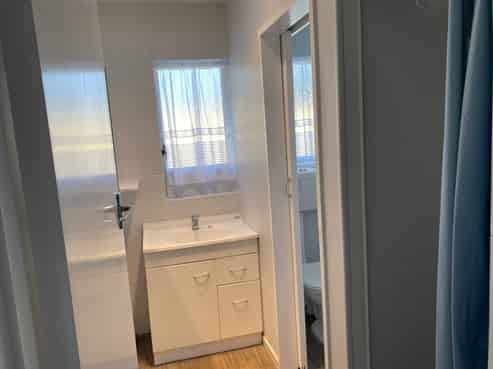 1/85 Clyde Street, Hamilton East