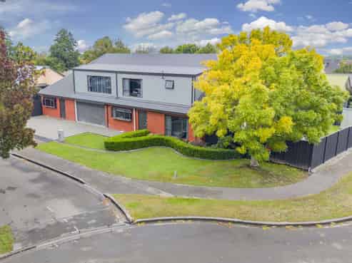 10 Pyatt Place, Redwood