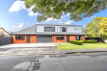 10 Pyatt Place, Redwood