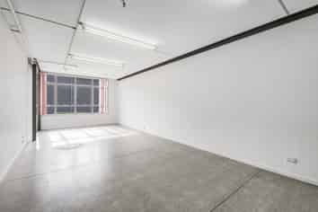 Spacious office and warehouse