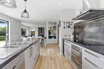 48 Shadbolt Lane, ROLLESTON