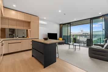 206/155 Beaumont Street, Wynyard Quarter