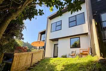 31 Rua Kai Way, Brooklyn