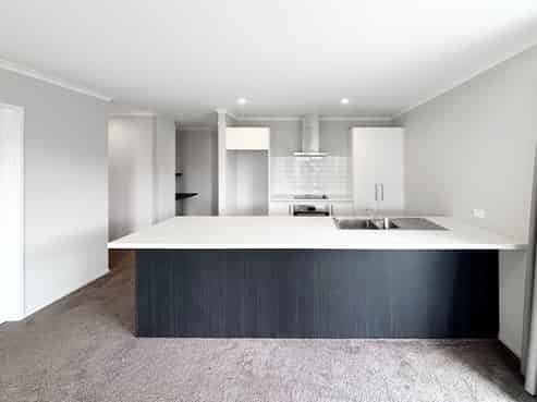 38 Nicolau Av, Rolleston