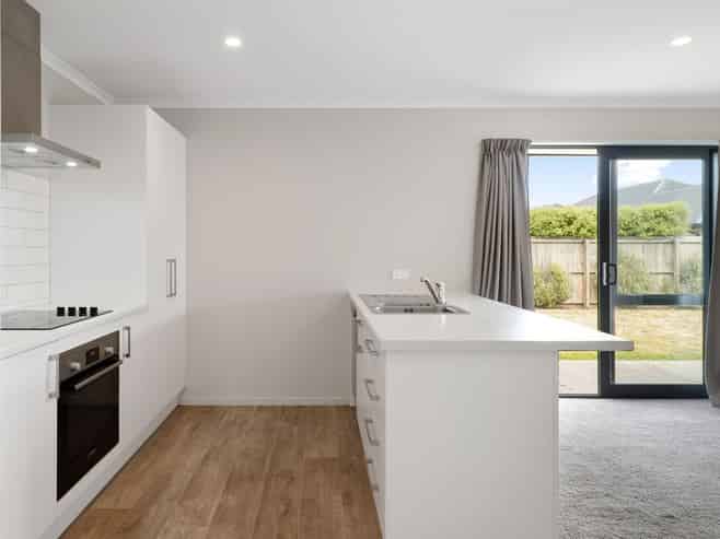 38 Nicolau Av, Rolleston