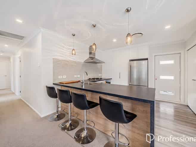 9b Taita Drive, Boulcott