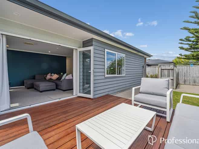 9b Taita Drive, Boulcott