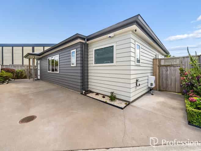 9b Taita Drive, Boulcott