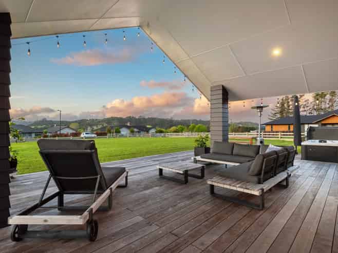 9 Awatiro Drive, Kaukapakapa