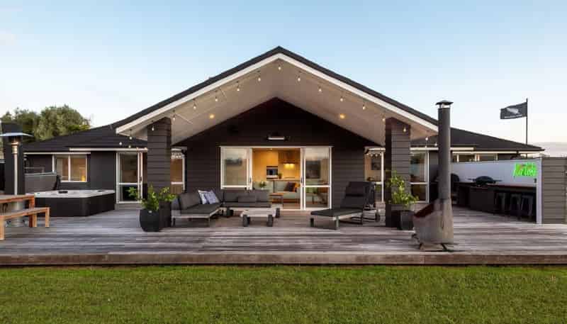 9 Awatiro Drive, Kaukapakapa