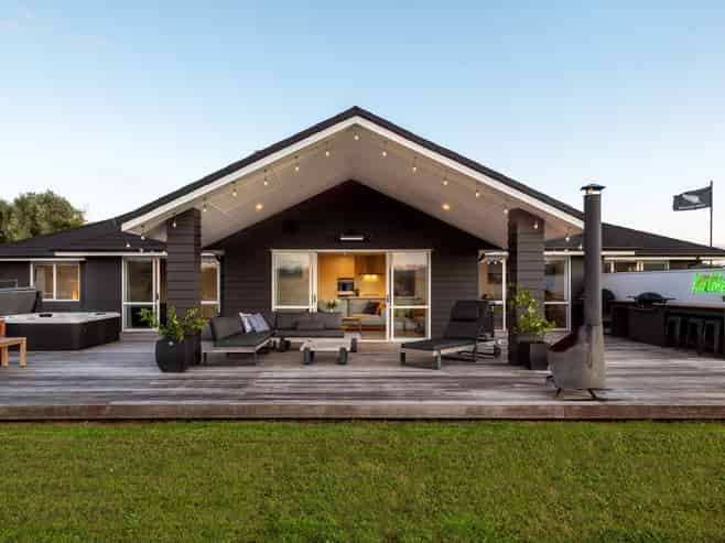 9 Awatiro Drive, Kaukapakapa