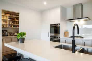 9 Awatiro Drive, Kaukapakapa