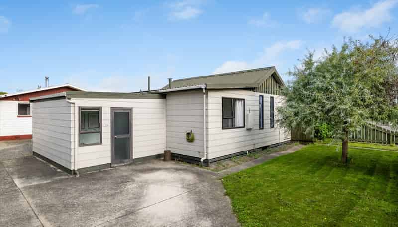 13a Hutcheson Street, Mayfield