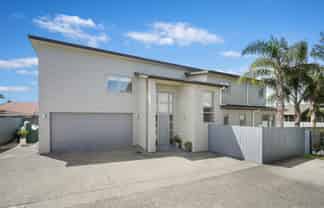84A Oakdale Road, Hillsborough
