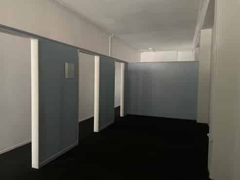 Prime Devon Street hill location