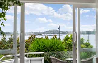 2/91 Princes Street, Northcote Point