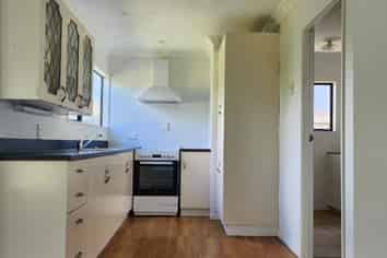 13B Bulkeley Terrace, New Plymouth