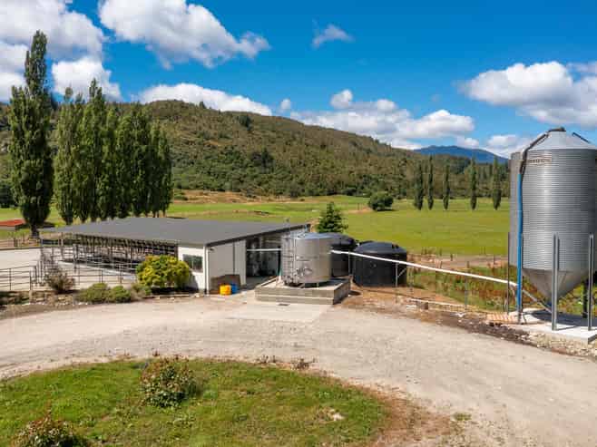 1153 Shenandoah Highway, Murchison