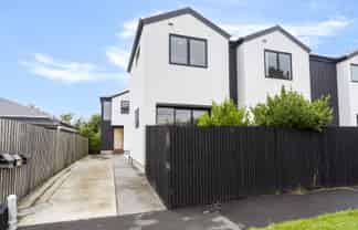 1/130 Olliviers Road, Phillipstown