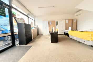 Versatile Onehunga Industrial Unit | 229 m2