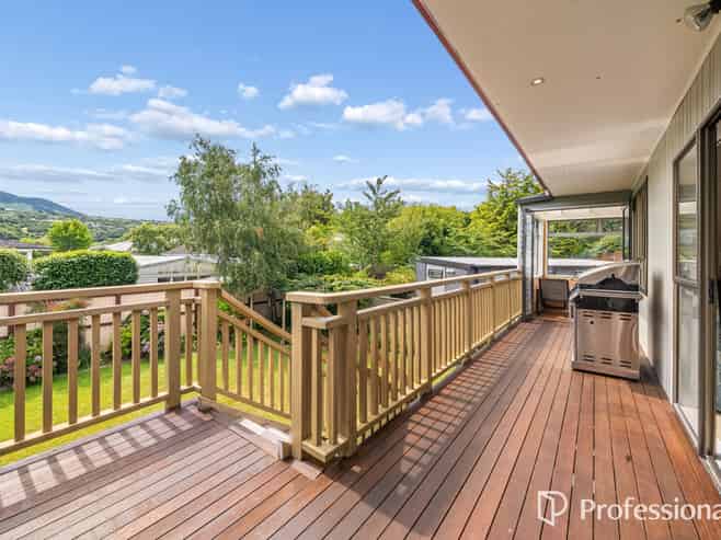 42 Tennyson Street, Trentham