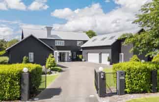 59 Cowley Drive, Leamington