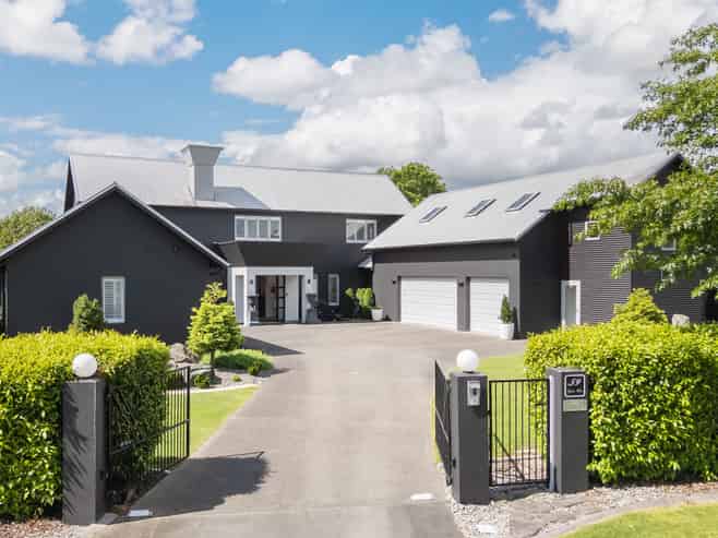 59 Cowley Drive, Leamington