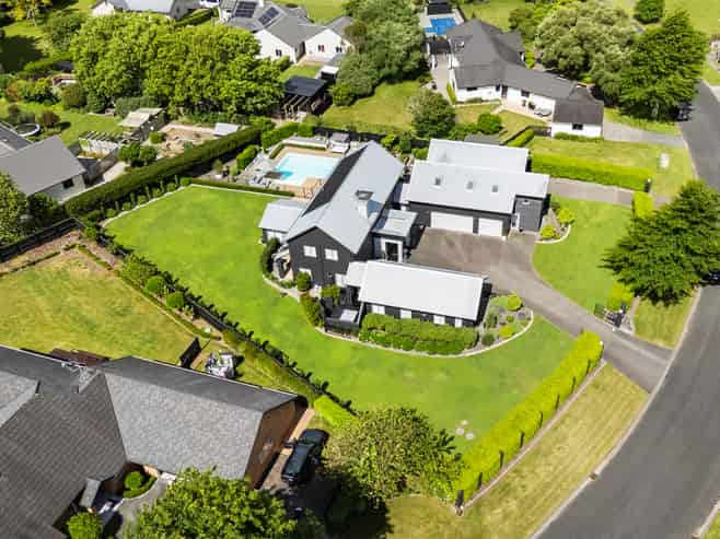 59 Cowley Drive, Leamington