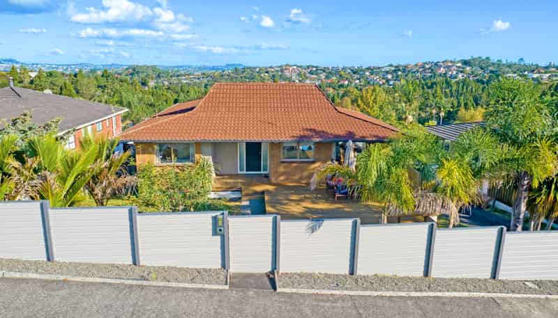 52 Chelsea View Drive, Chatswood