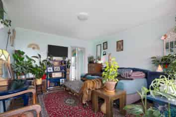 4/243A St George Street, Papatoetoe