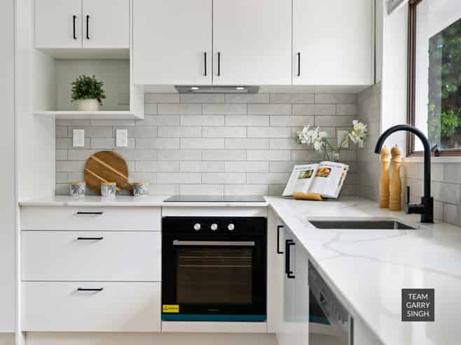 2 Pettit Place, Manukau