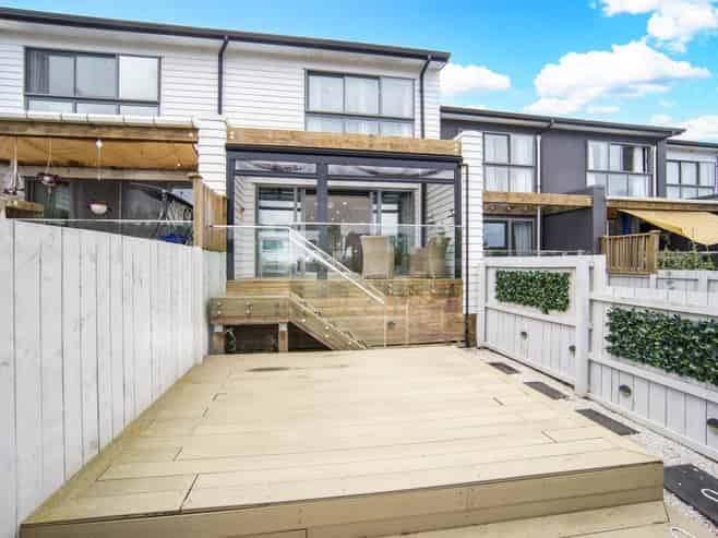 4 Rengarenga Rise, Albany