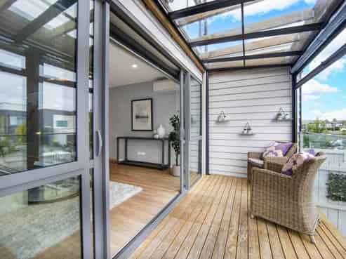 4 Rengarenga Rise, Albany