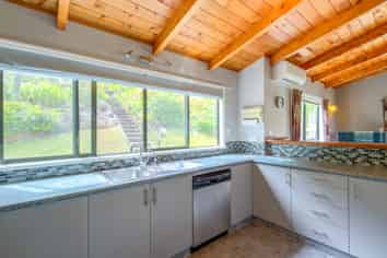 39 Te Ana Lane, Thames