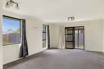 84b Henley Street Westport, Westport