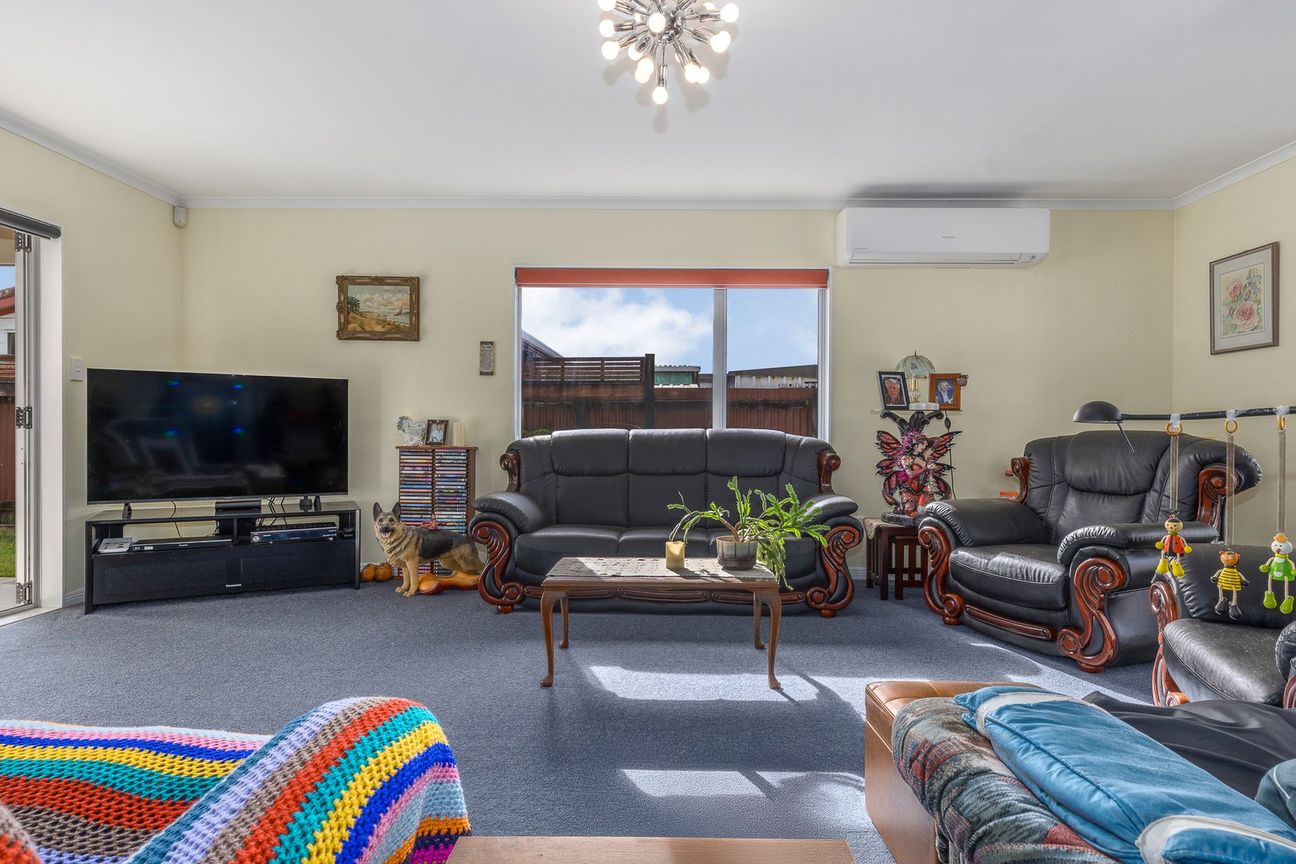 Low Maintenance and Spacious - Vista 5