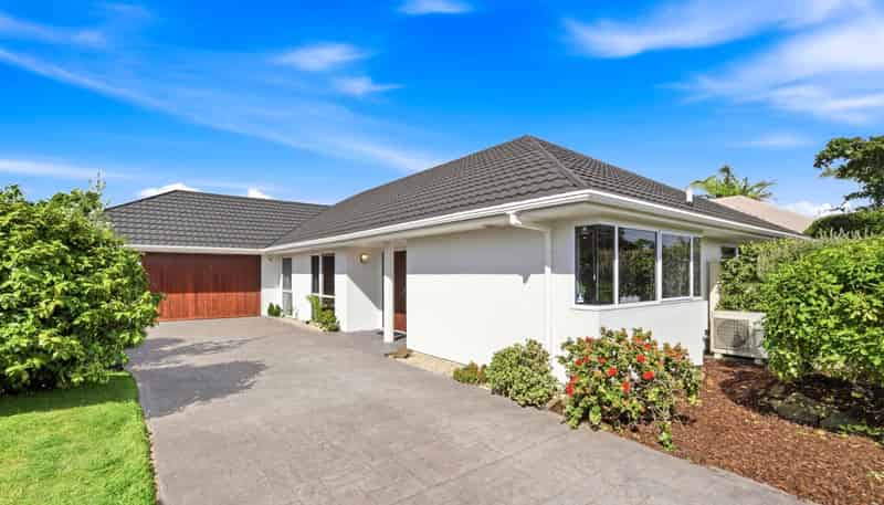 22 Suncrest Drive, West Harbour