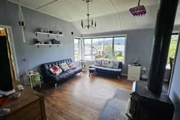 8 Masters Street, Greymouth