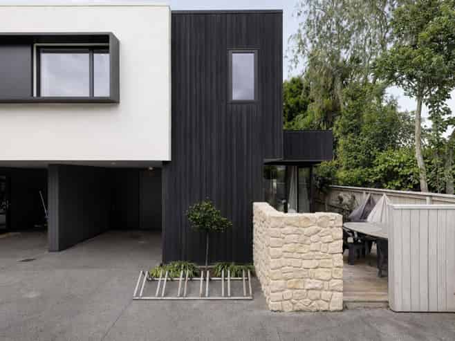 109E Taylor Street, Cambridge