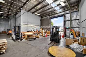 Unique Mt Eden Distribution Hub