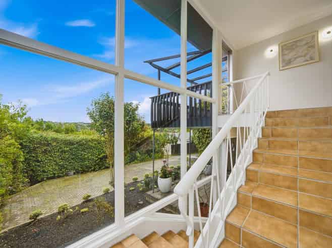 2/52 Glencoe Road, Browns Bay