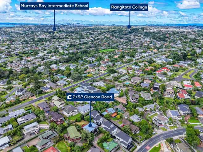 2/52 Glencoe Road, Browns Bay