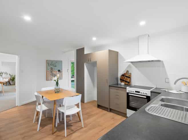 27 Liverton Crescent, Bishopdale