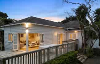 31 Springfield Road, Western Springs